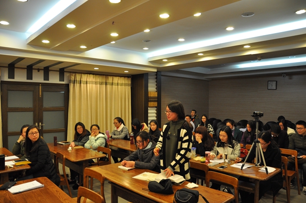 3.同学提问.JPG